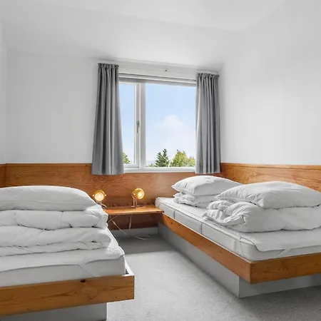 Holiday home Awesome In With 3 Bedrooms And Wifi *