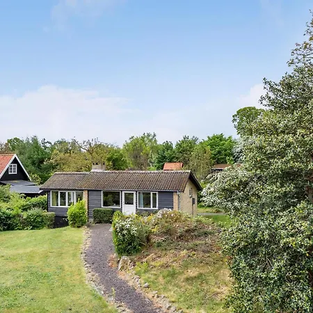 Awesome In With 3 Bedrooms And Wifi