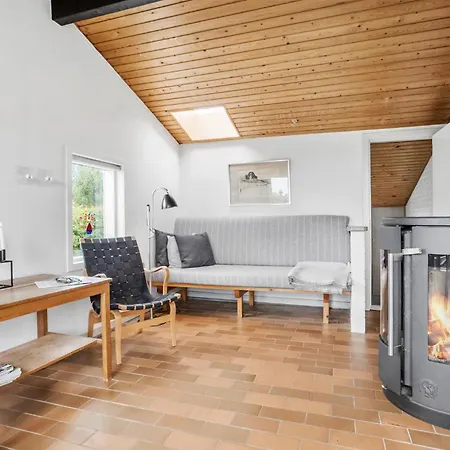 Awesome In With 3 Bedrooms And Wifi